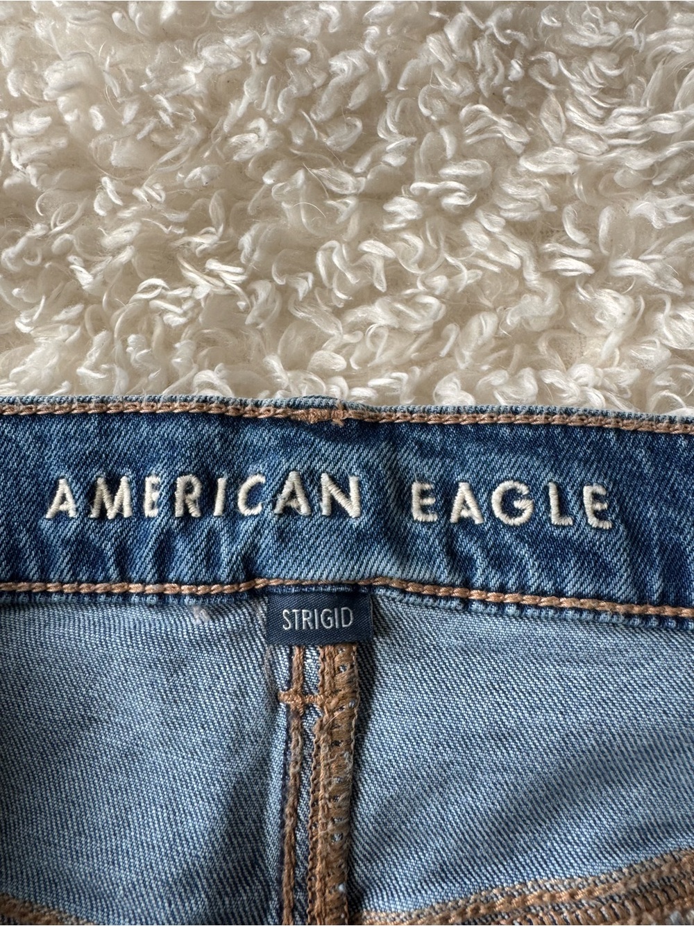 American Eagle AE Strigid Low-Rise Ultra Wide-Leg Jeans Size 10 - Picture 6 of 15
